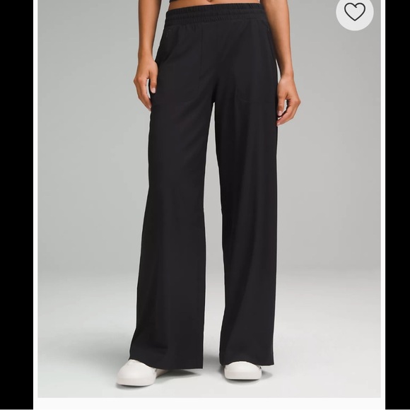 Lululemon Swift mid-rise wide leg pant - Picture 2 of 11
